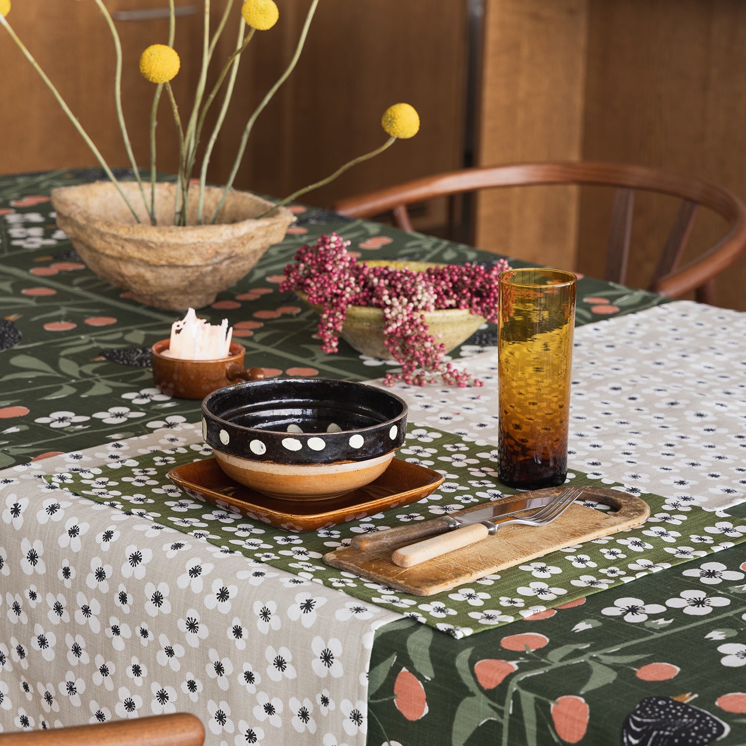 Körsbärsträdgården テーブルクロス