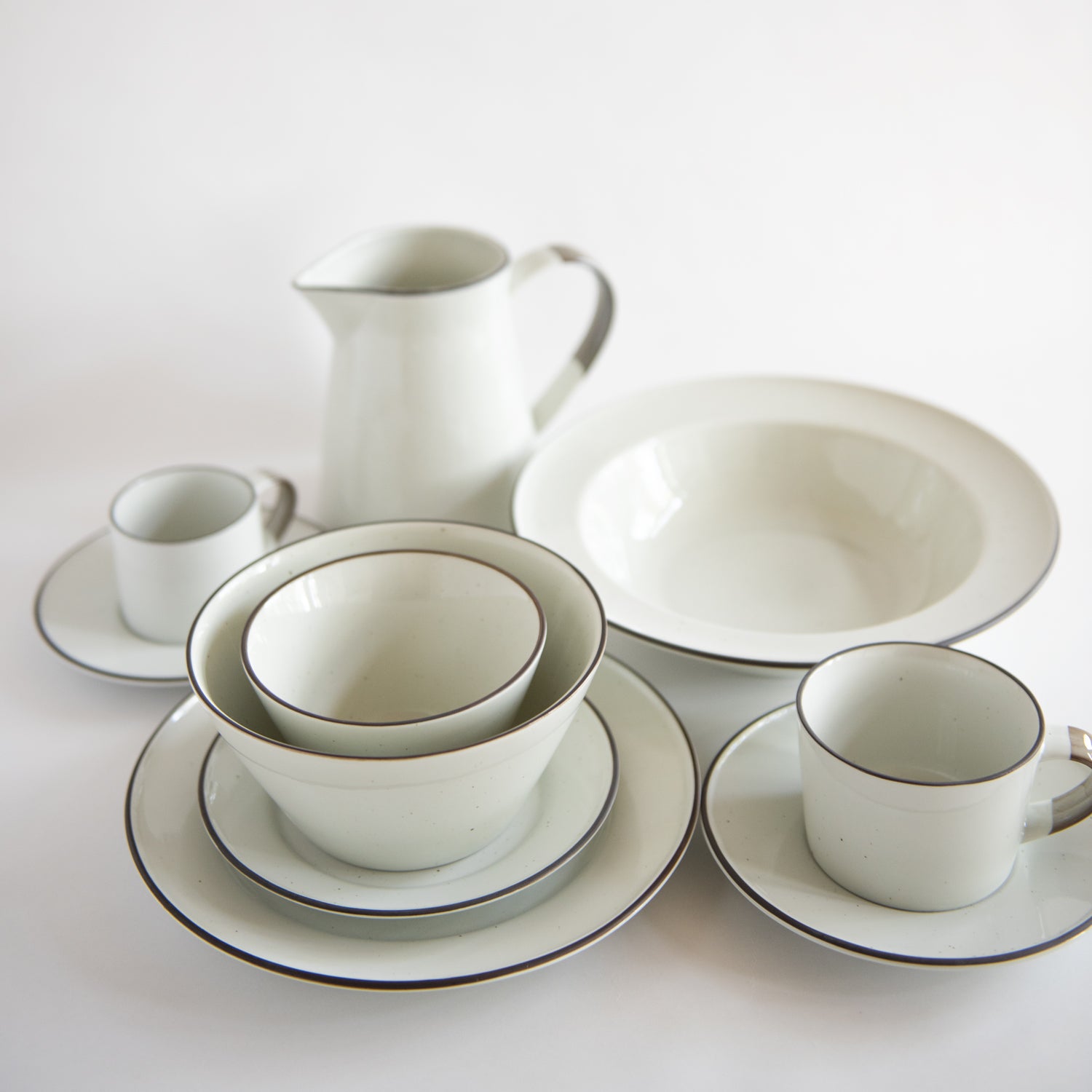 OVANAKER Soup Plate Brown
