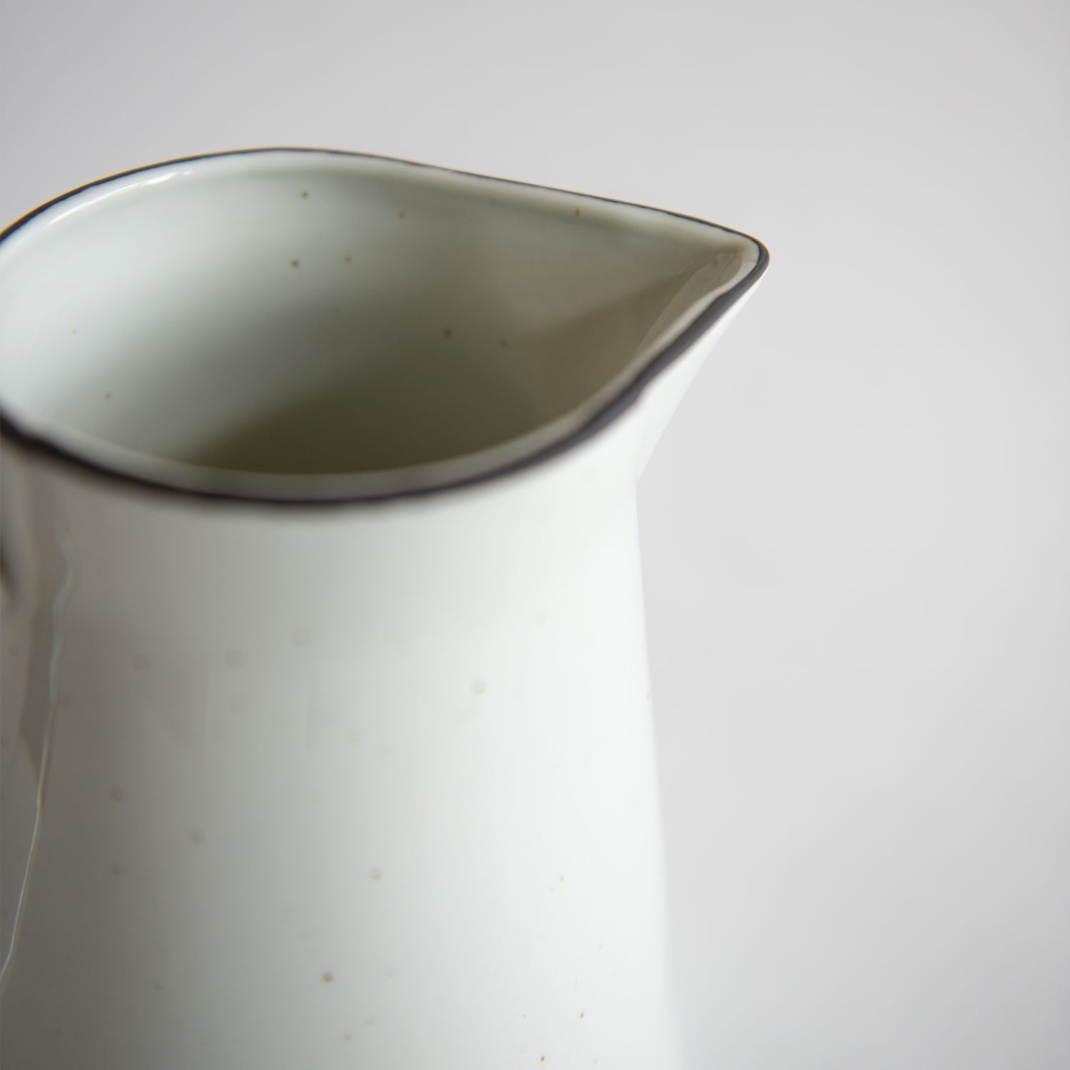 OVANAKER Milk Jug Brown