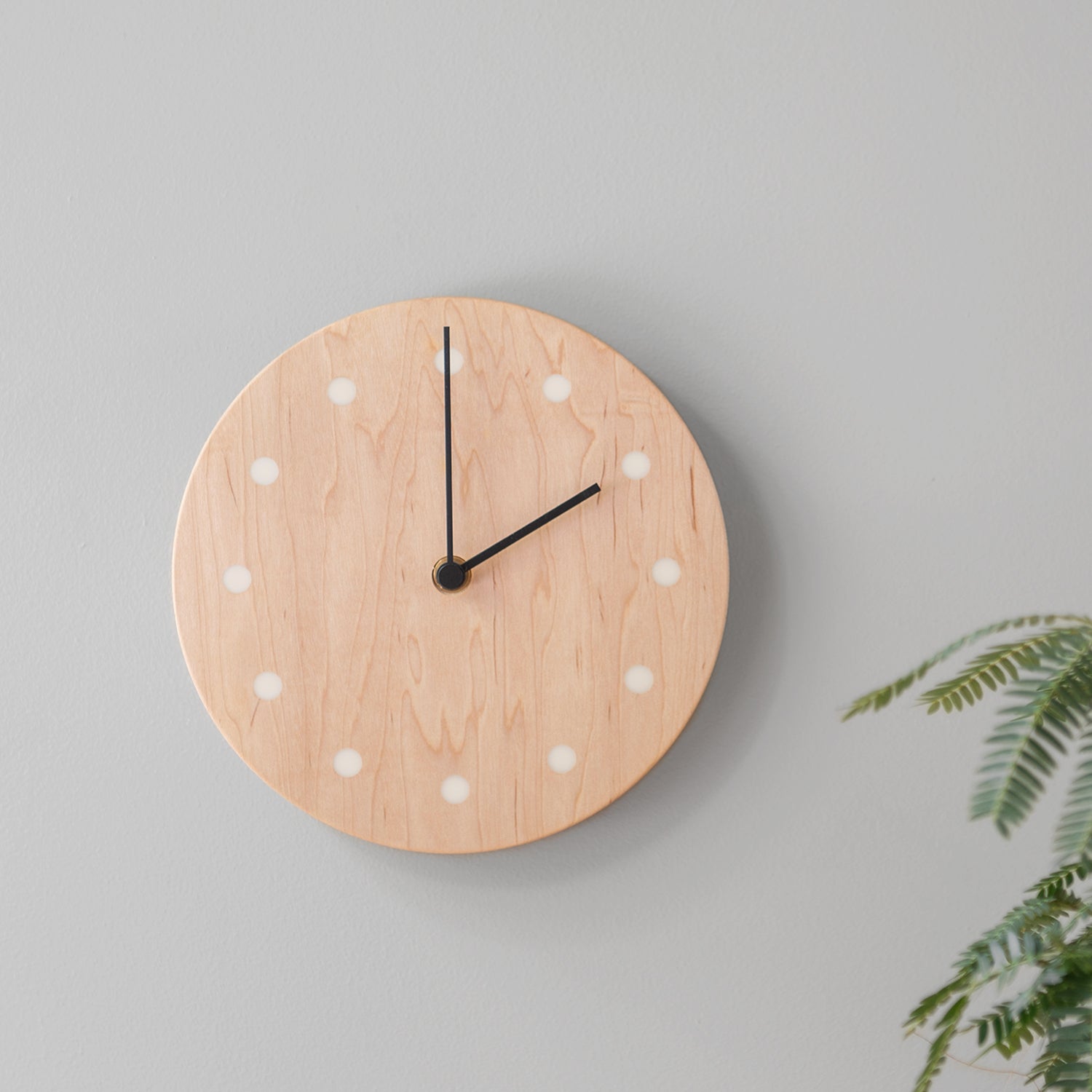Wall Clock Round