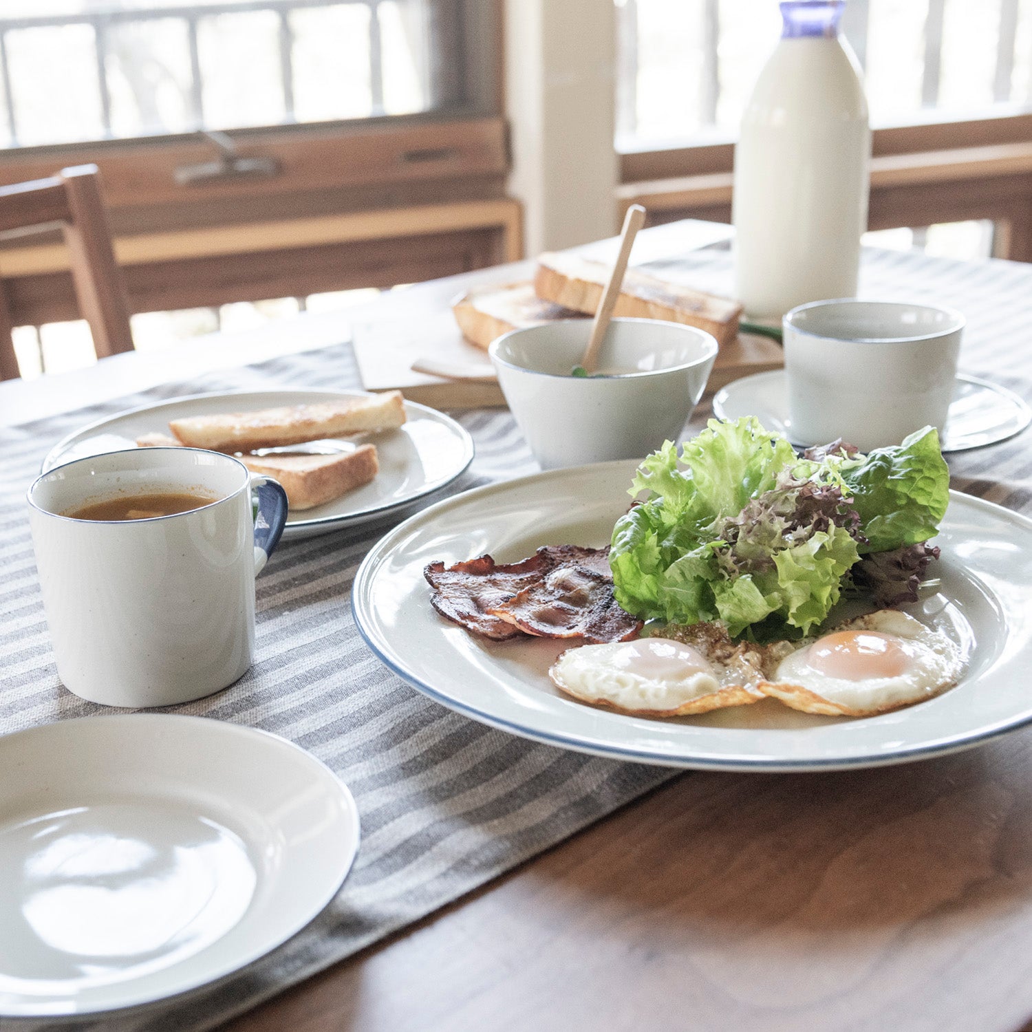 OVANAKER<br>Small Plate