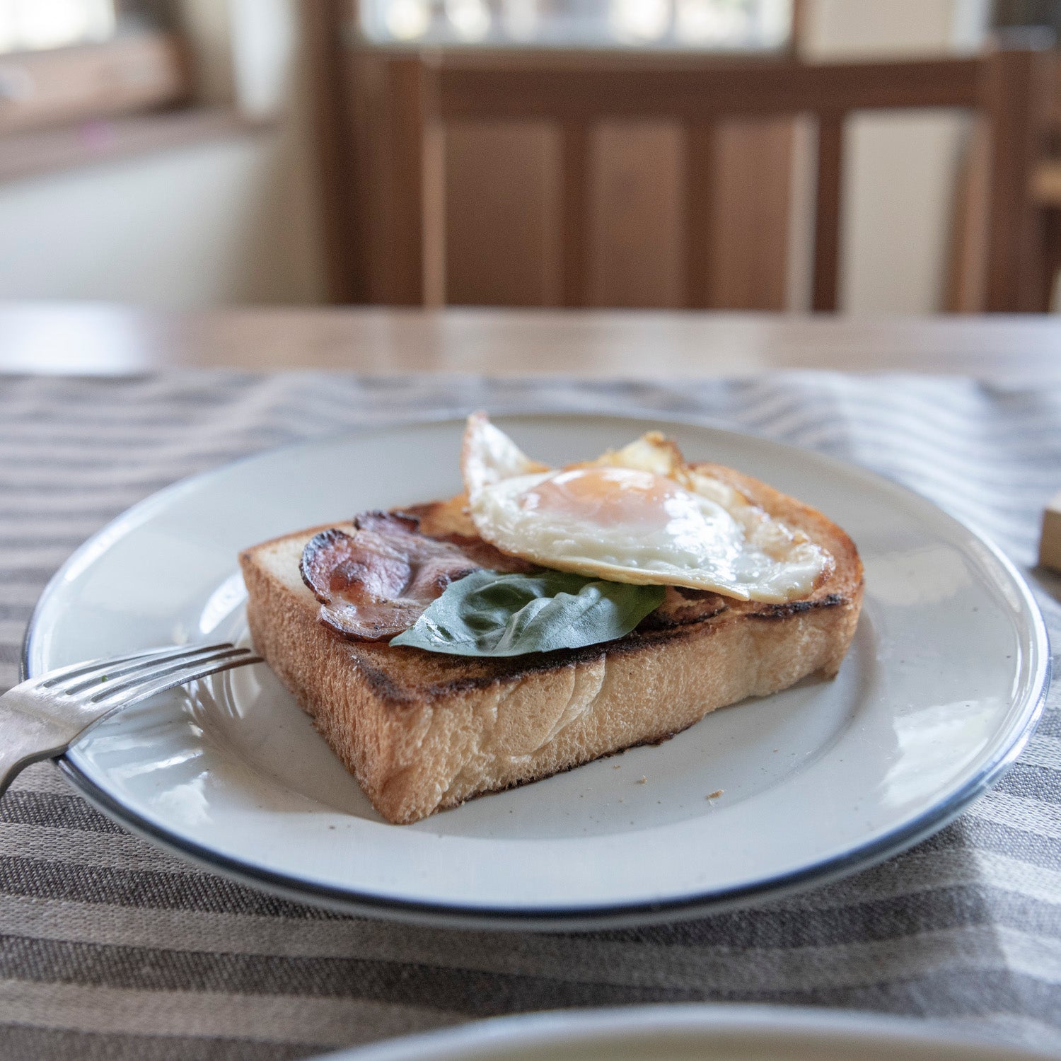 OVANAKER<br>Side Plate