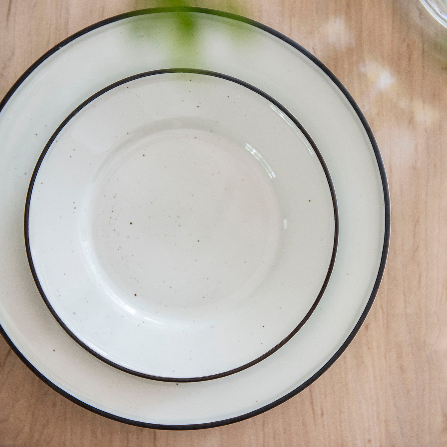 OVANAKER Side Plate Brown