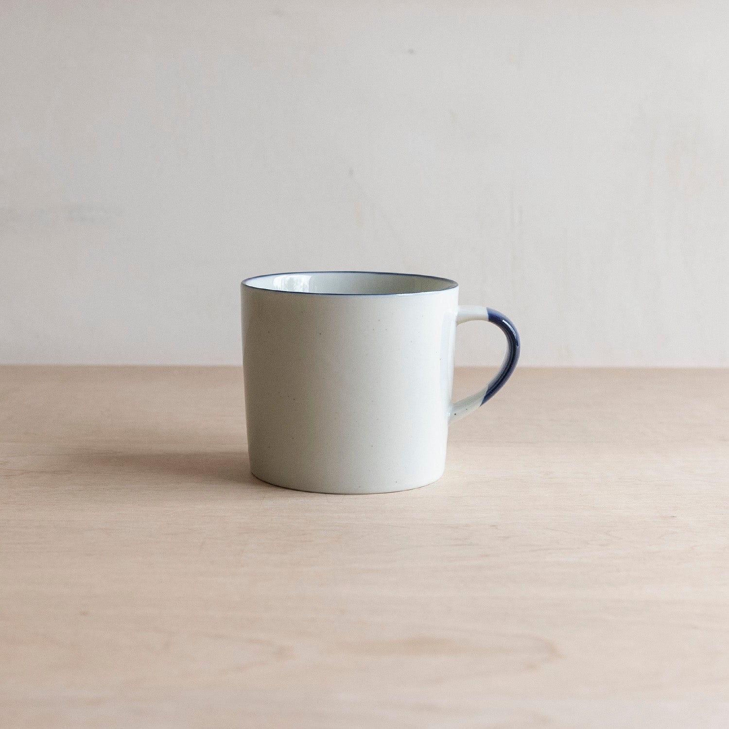 OVANAKER<br>Mug