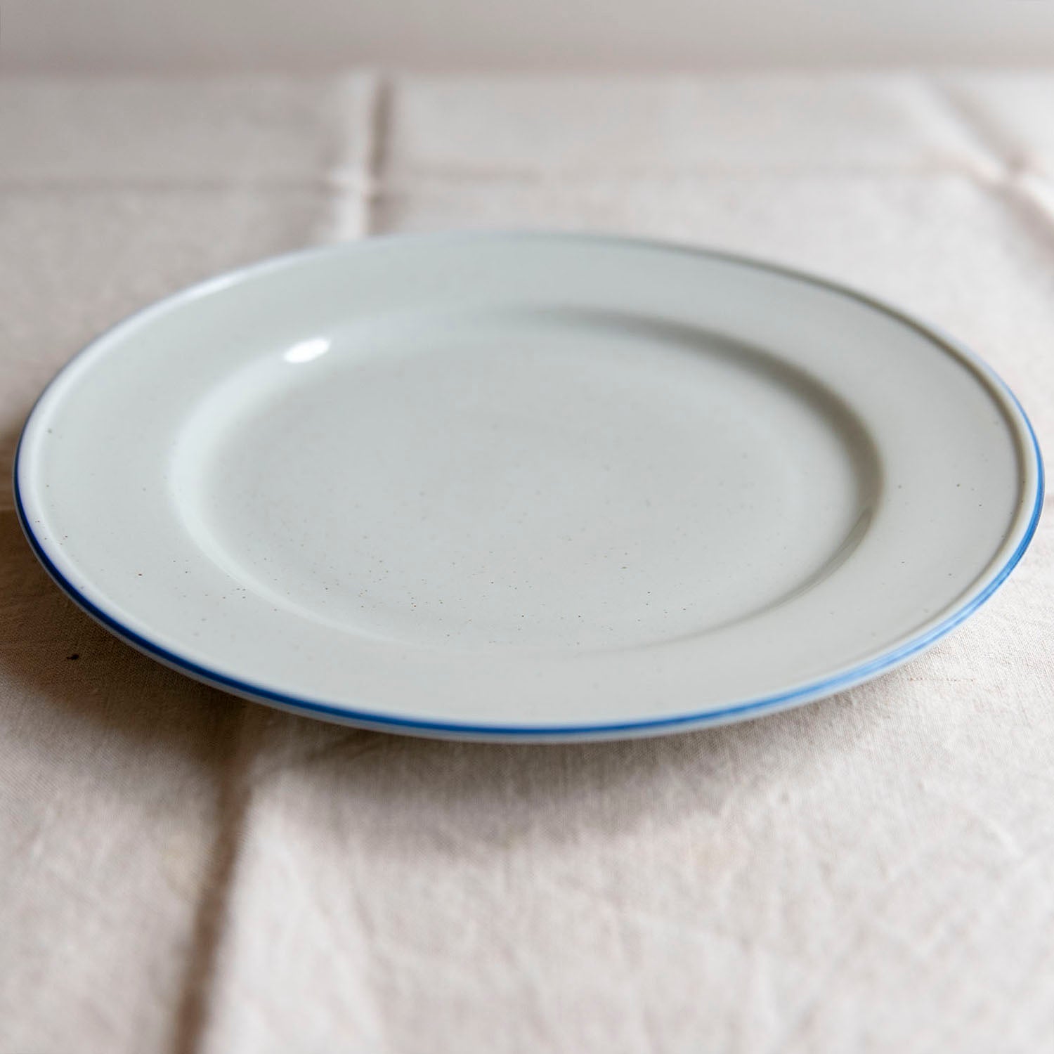 OVANAKER<br>Plate