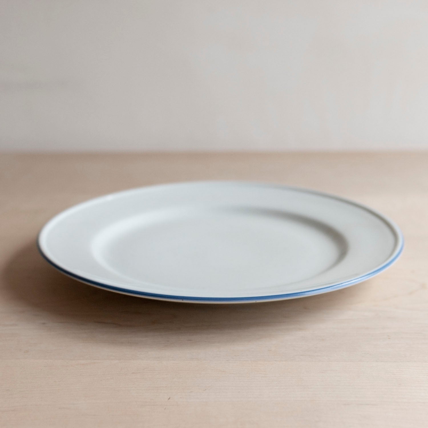 OVANAKER<br>Plate