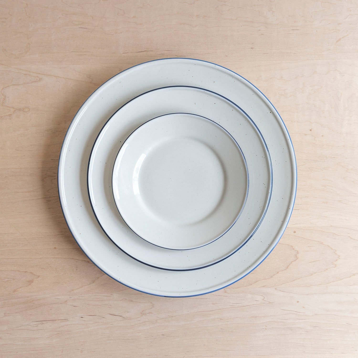 OVANAKER<br>Plate