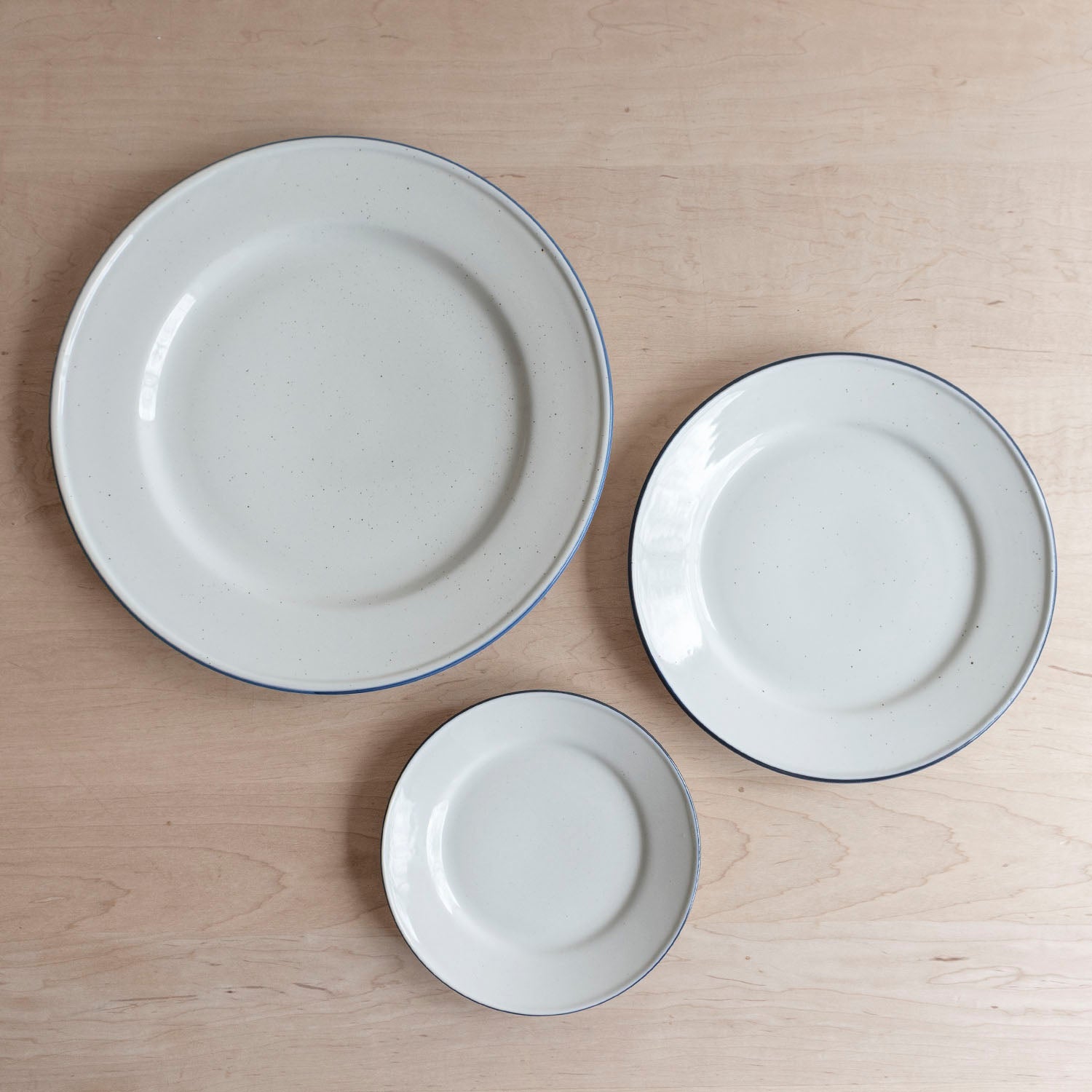 OVANAKER<br>Plate