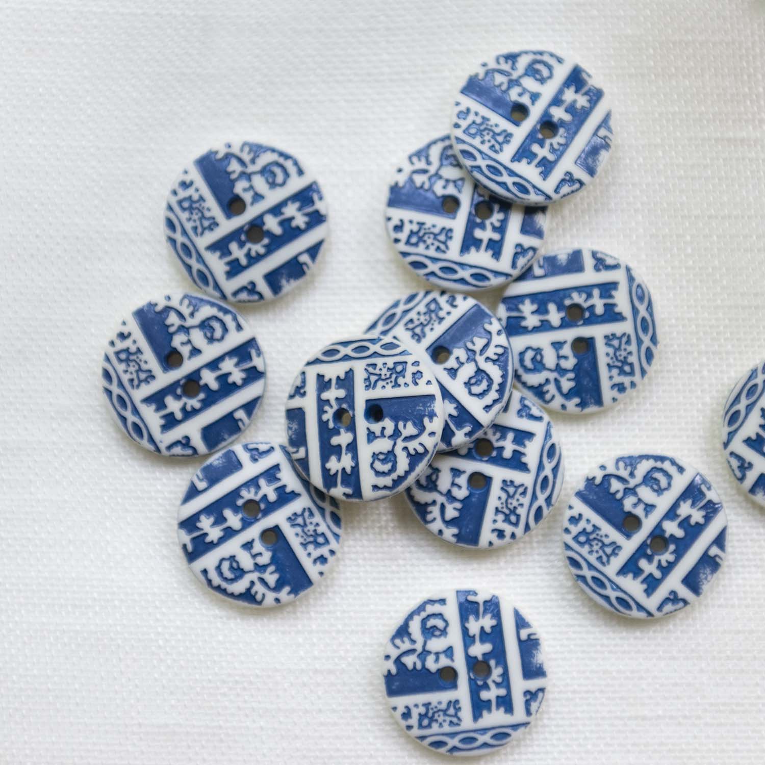 【Vintage】 button blue / white
