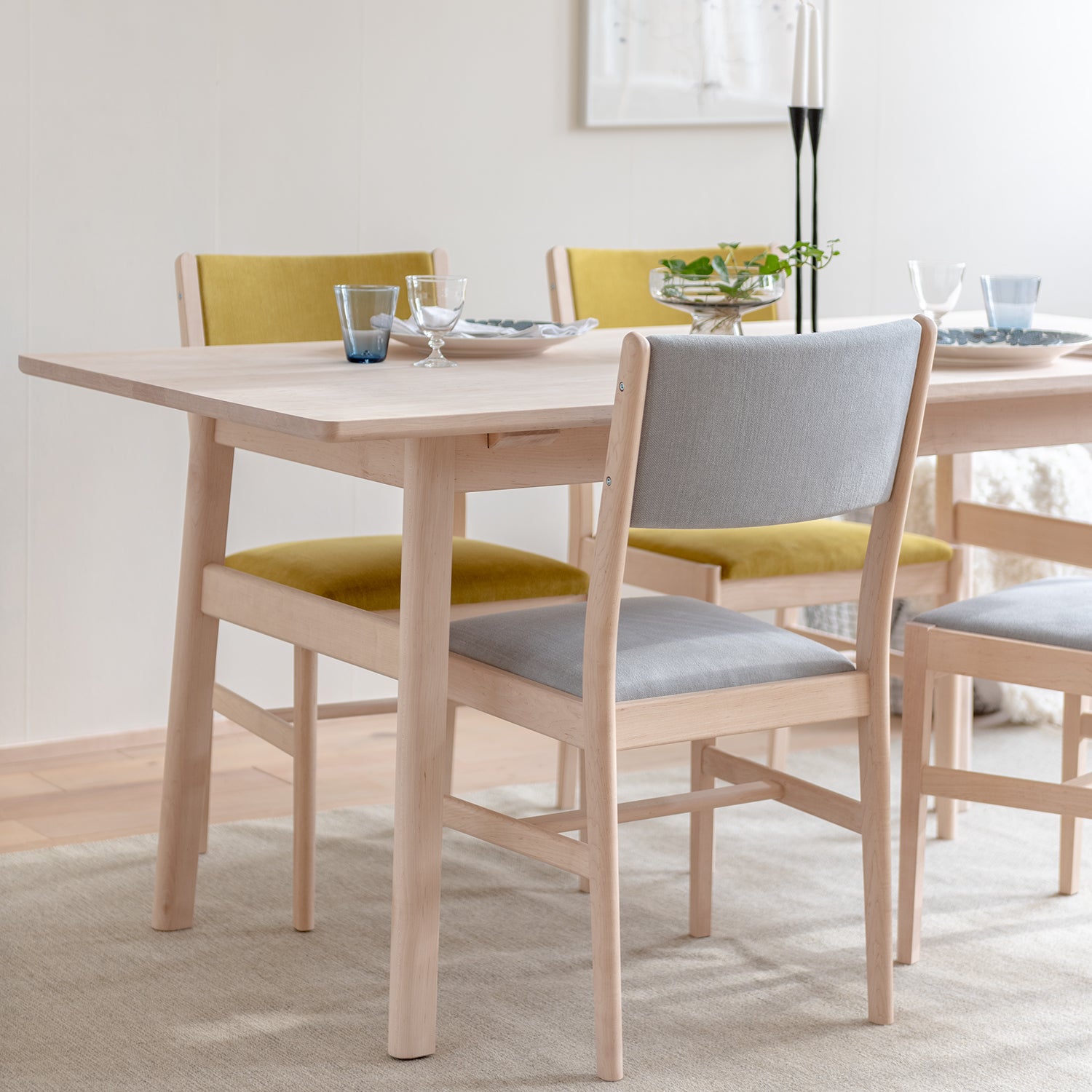 LIM Dining Table