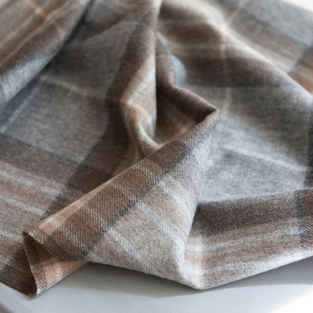 ラムズウール オーバーサイズマフラー<br> Mackellar Tartan