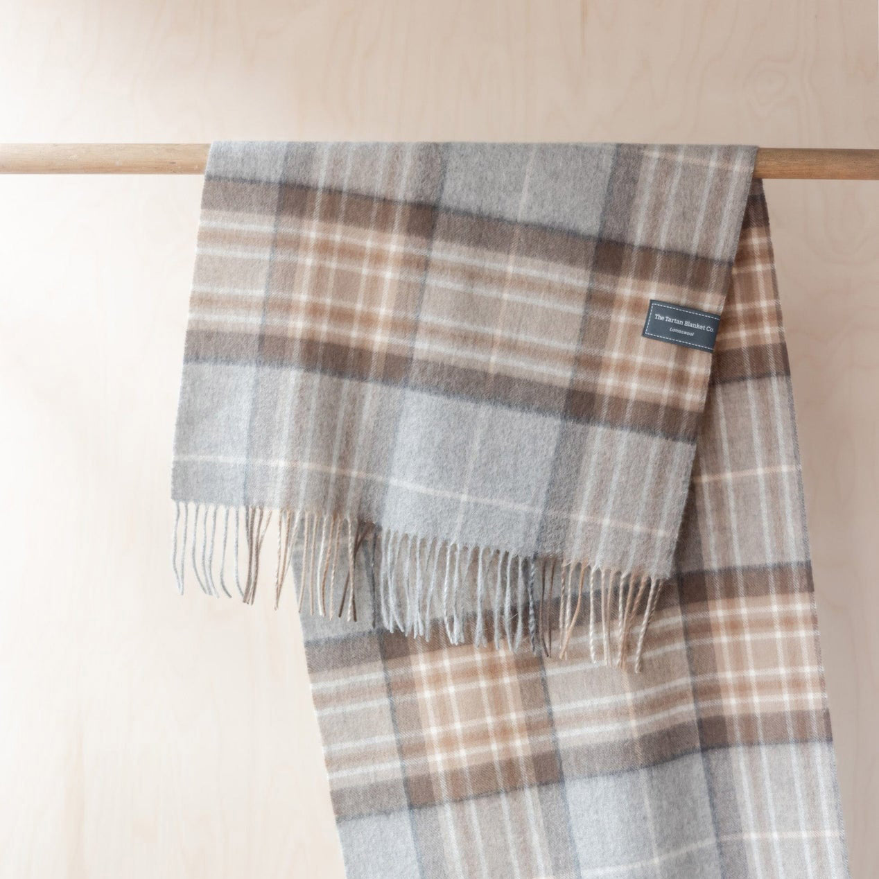 ラムズウール オーバーサイズマフラー<br> Mackellar Tartan