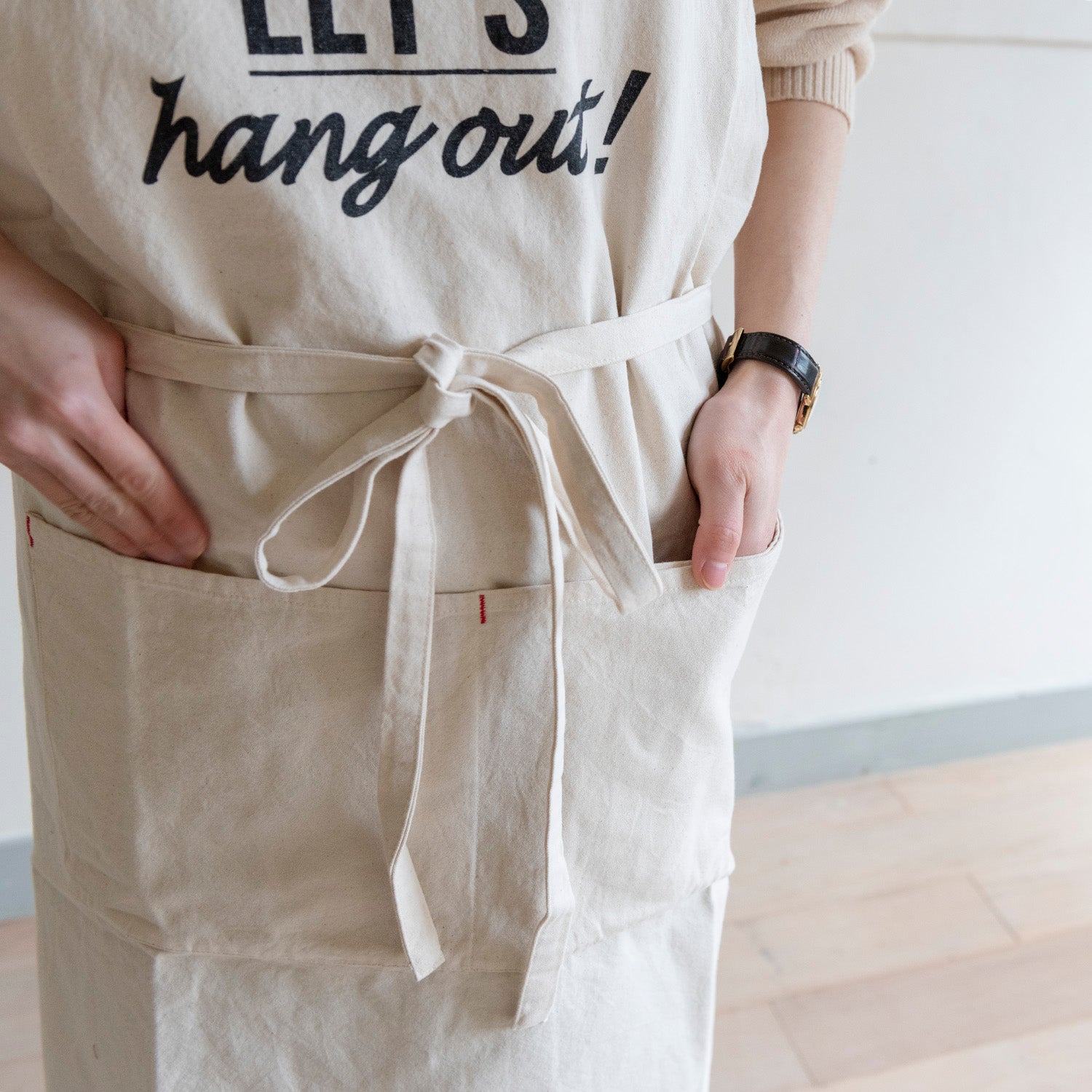 BASIC APRON <br>A HEY!