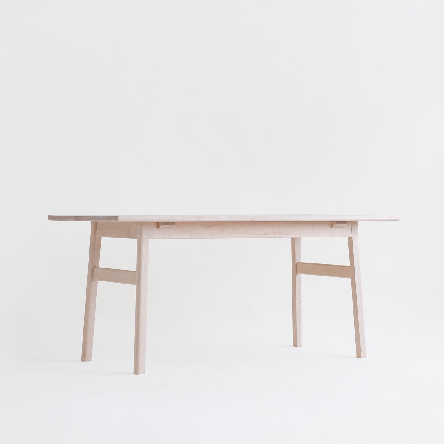 LIM Dining Table