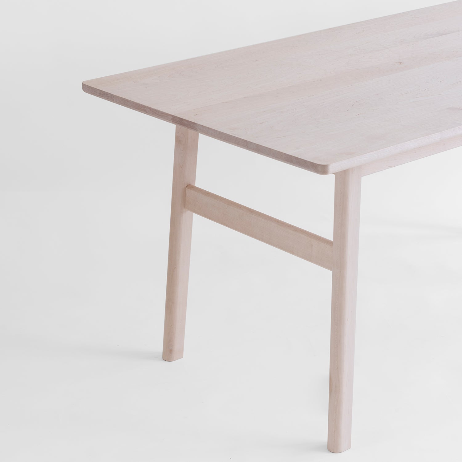 LIM Dining Table