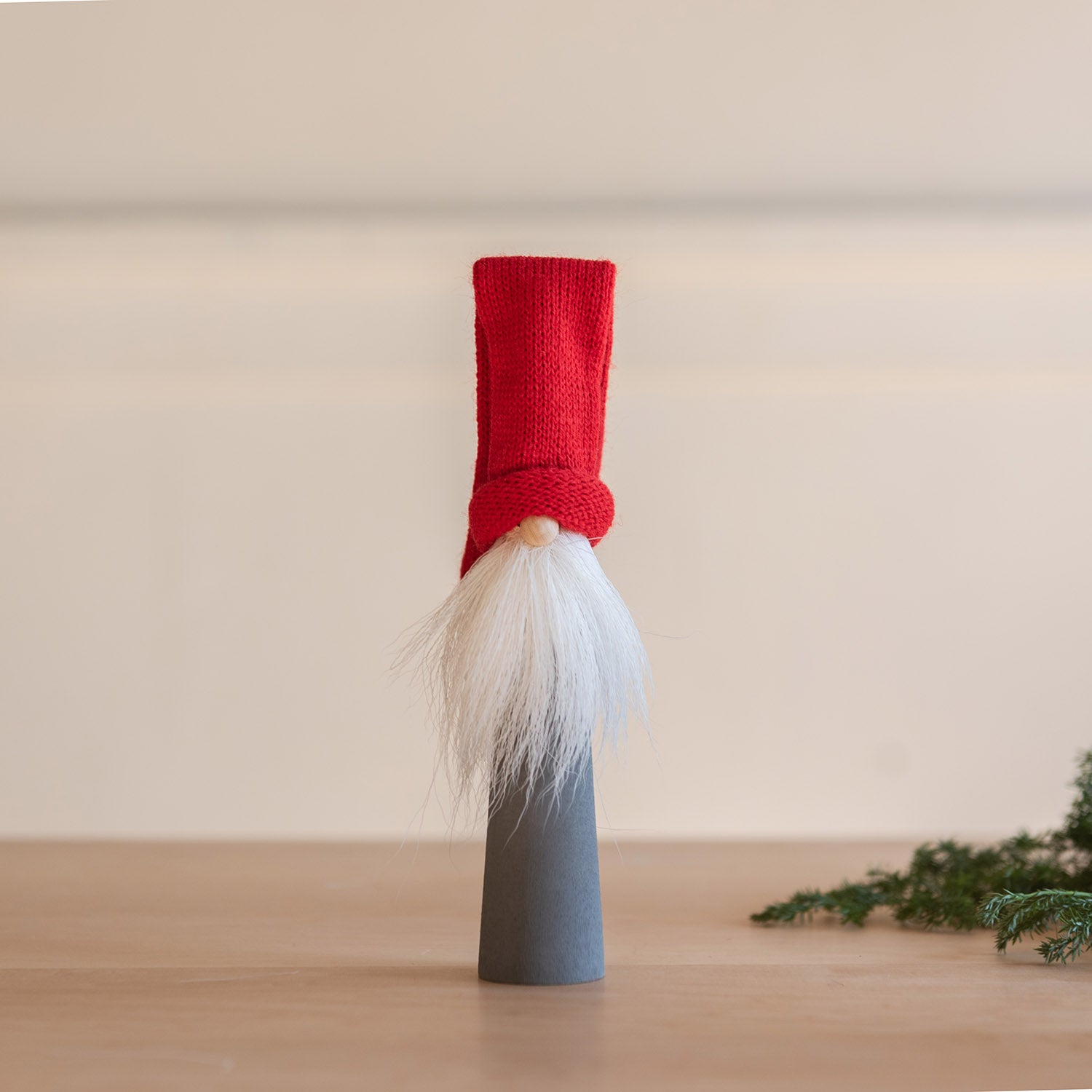 グレー×レッド