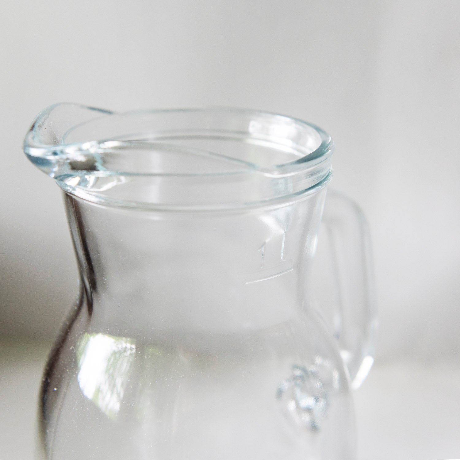 ビストロジャグ 1000ml