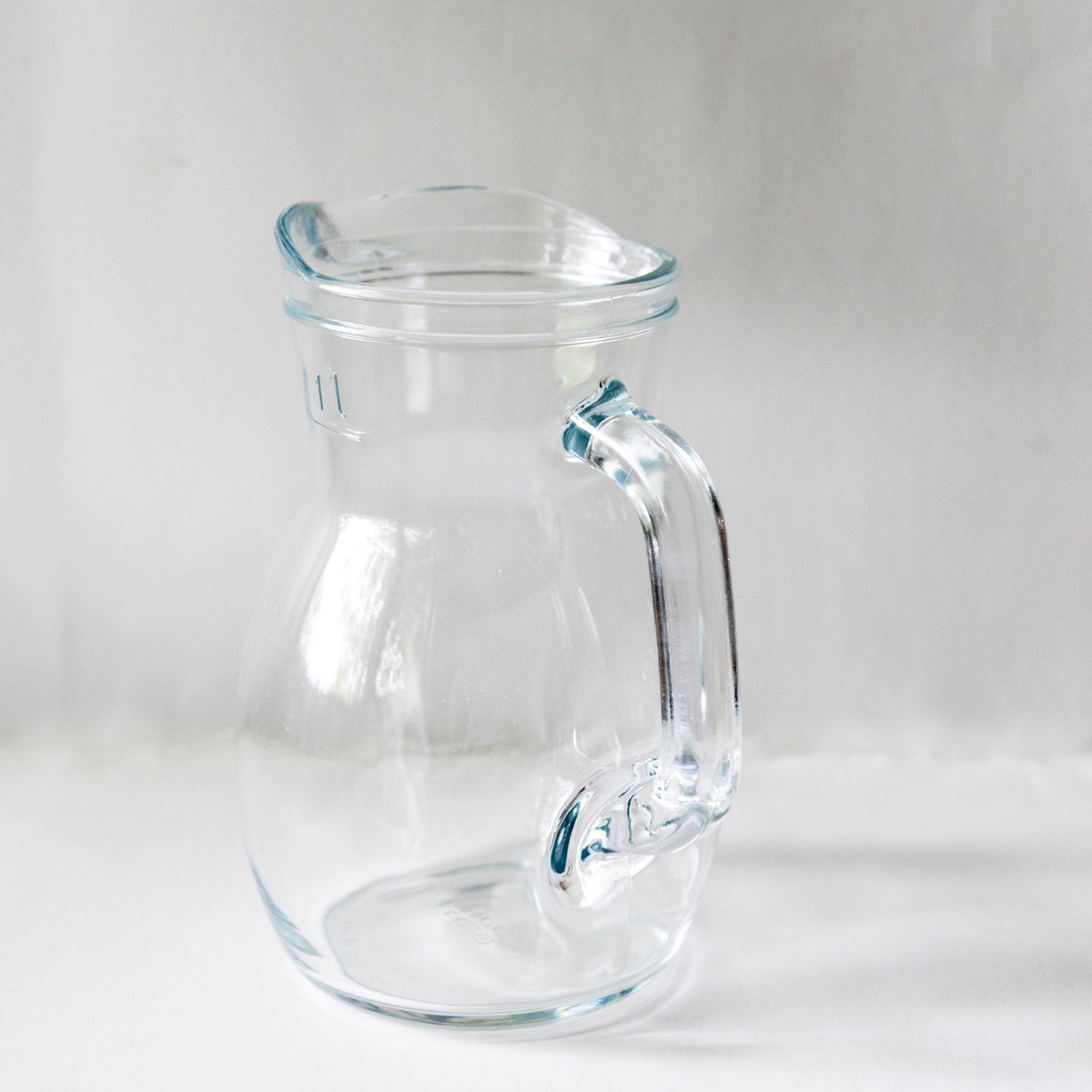 ビストロジャグ 1000ml