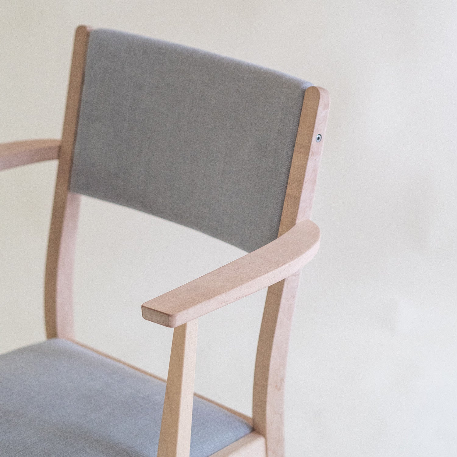 LIM Arm Chair