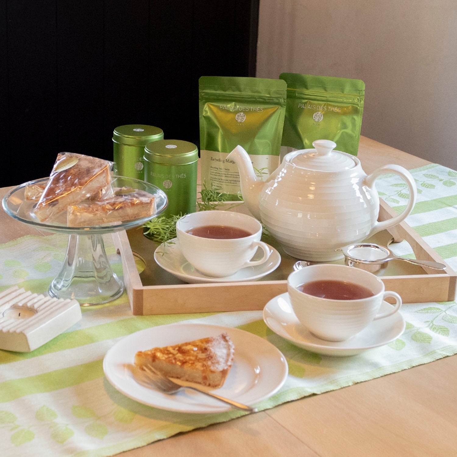 BLOND<br>Cup & Saucer