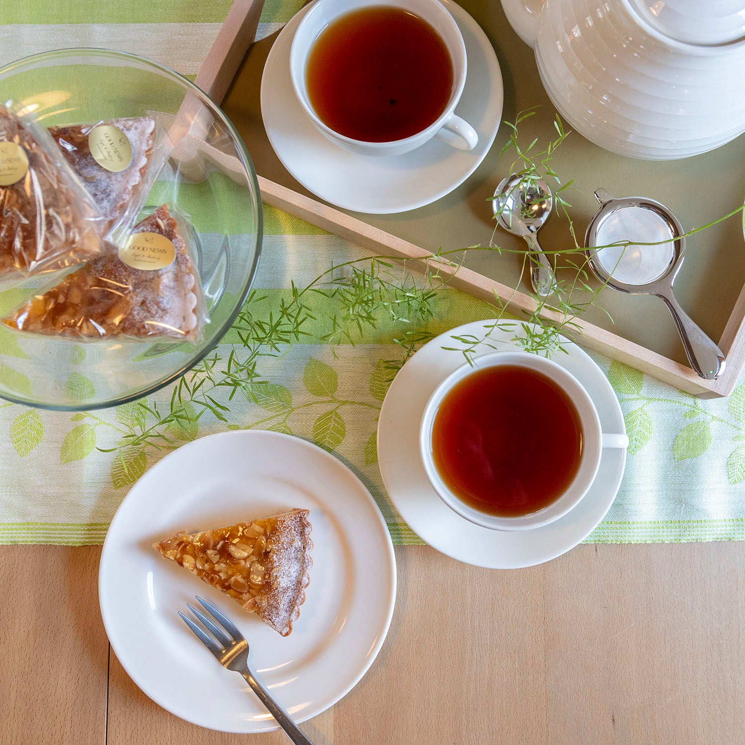 BLOND<br>Cup & Saucer