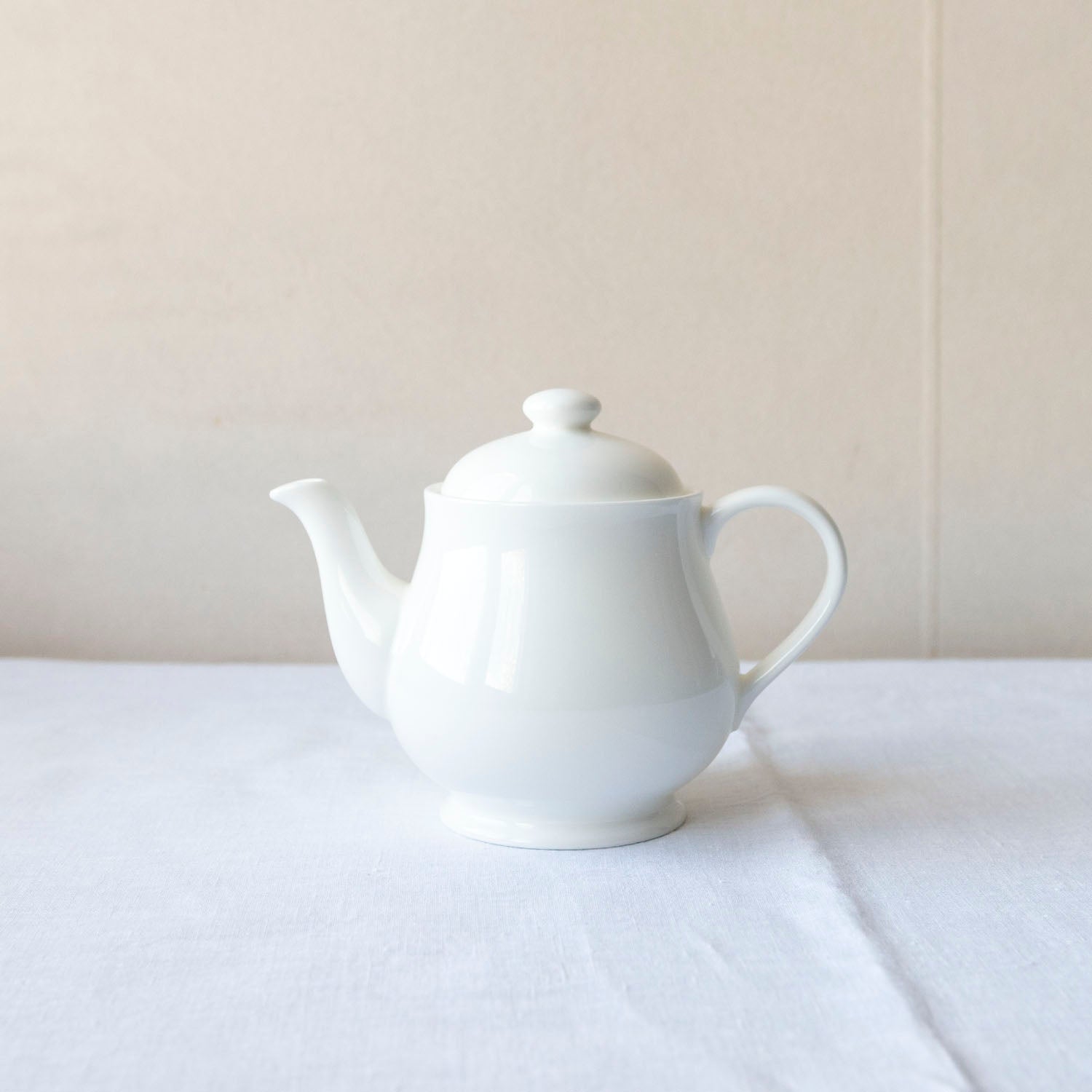 Feast Tea Pot