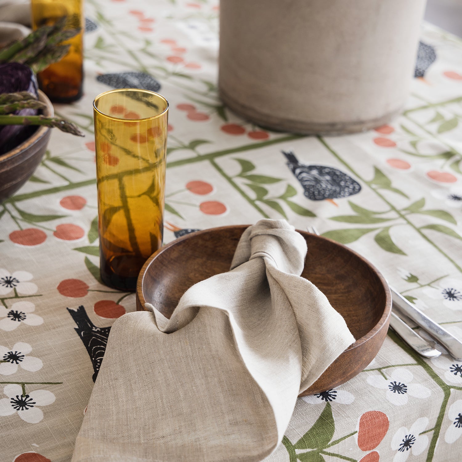 Körsbärsträdgården テーブルクロス