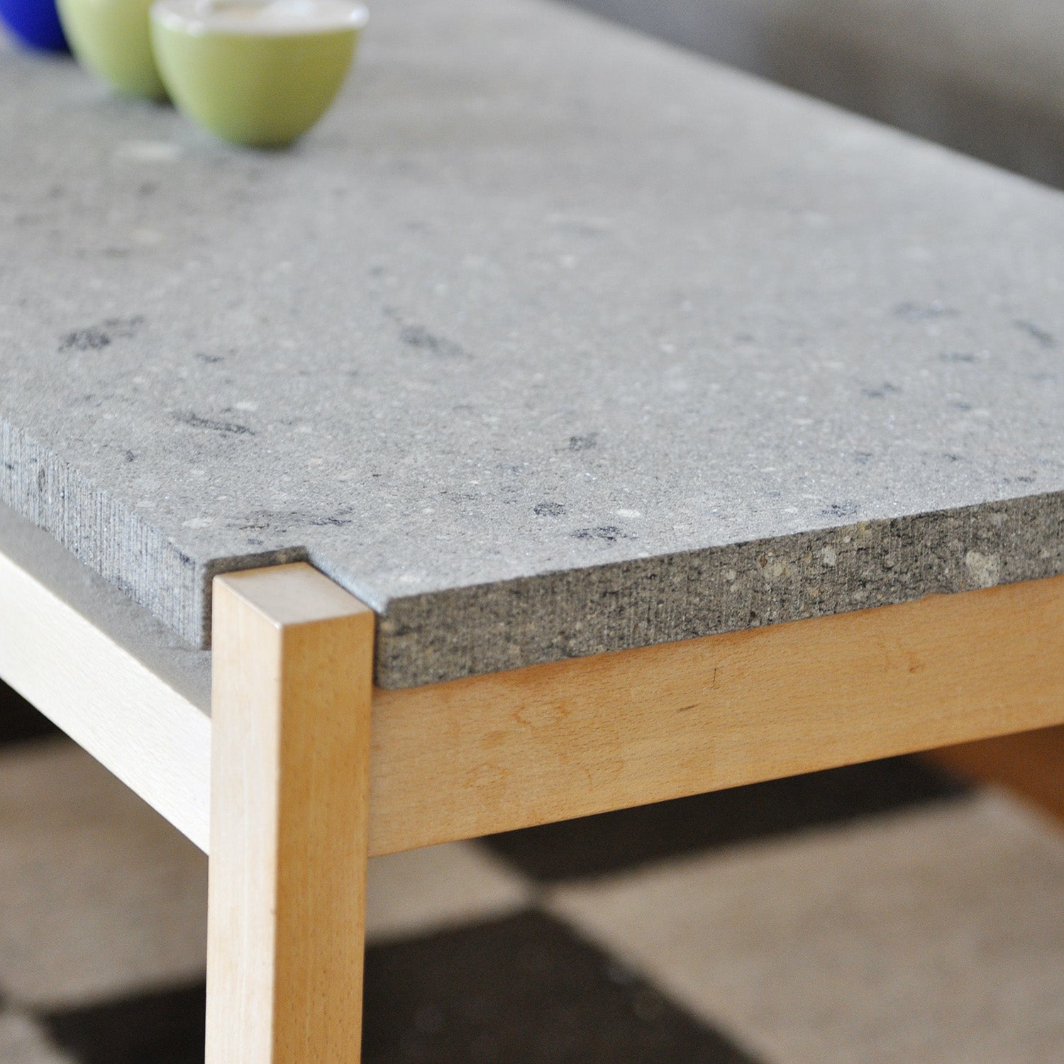 n'frame Center Table Stone