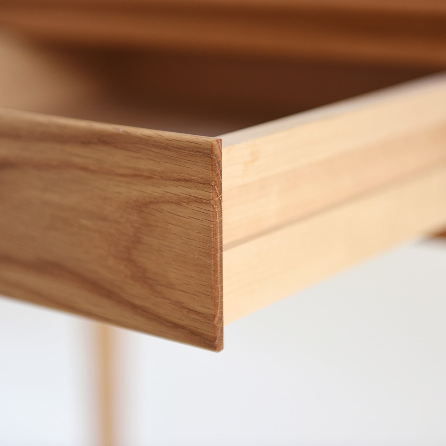 【10%OFF】<br>Desk 2 Drawers <br>ミズナラ