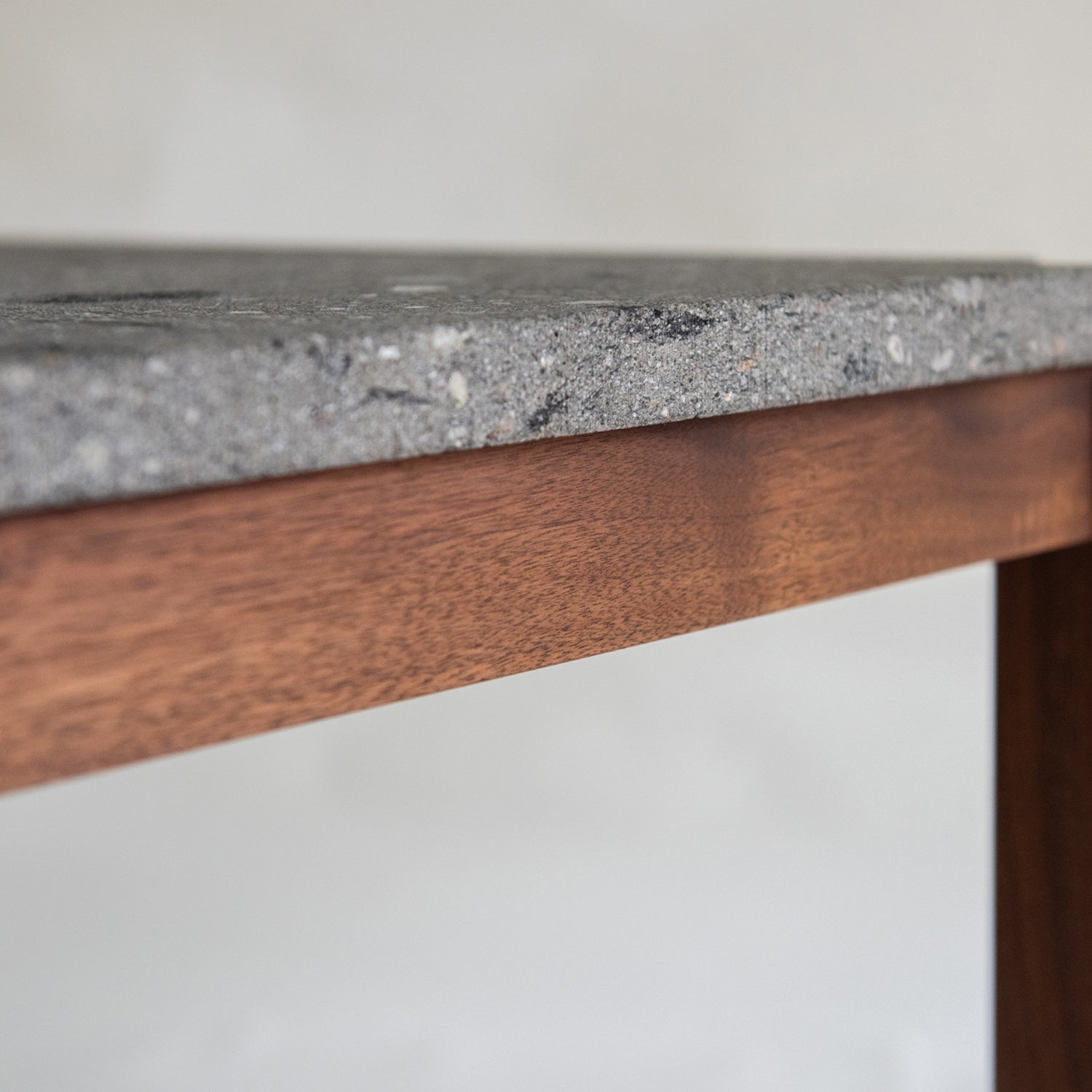【10%OFF】<br>n'frame Center Table Stone <br>ウォルナット