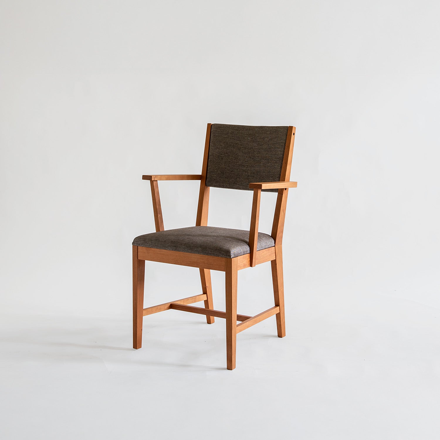 【10%OFF】<br>n'frame Arm Chair <br>チェリー