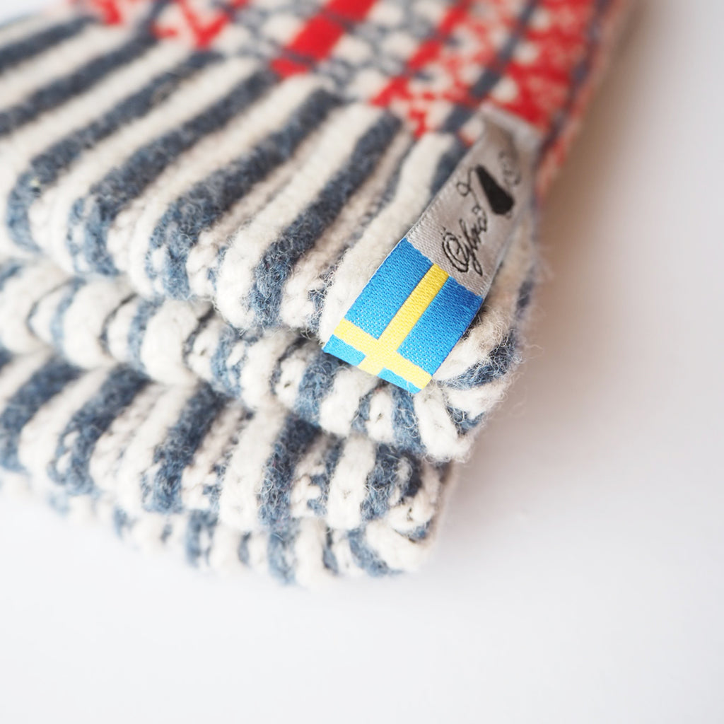スウェーデン国旗をあしらったタグ